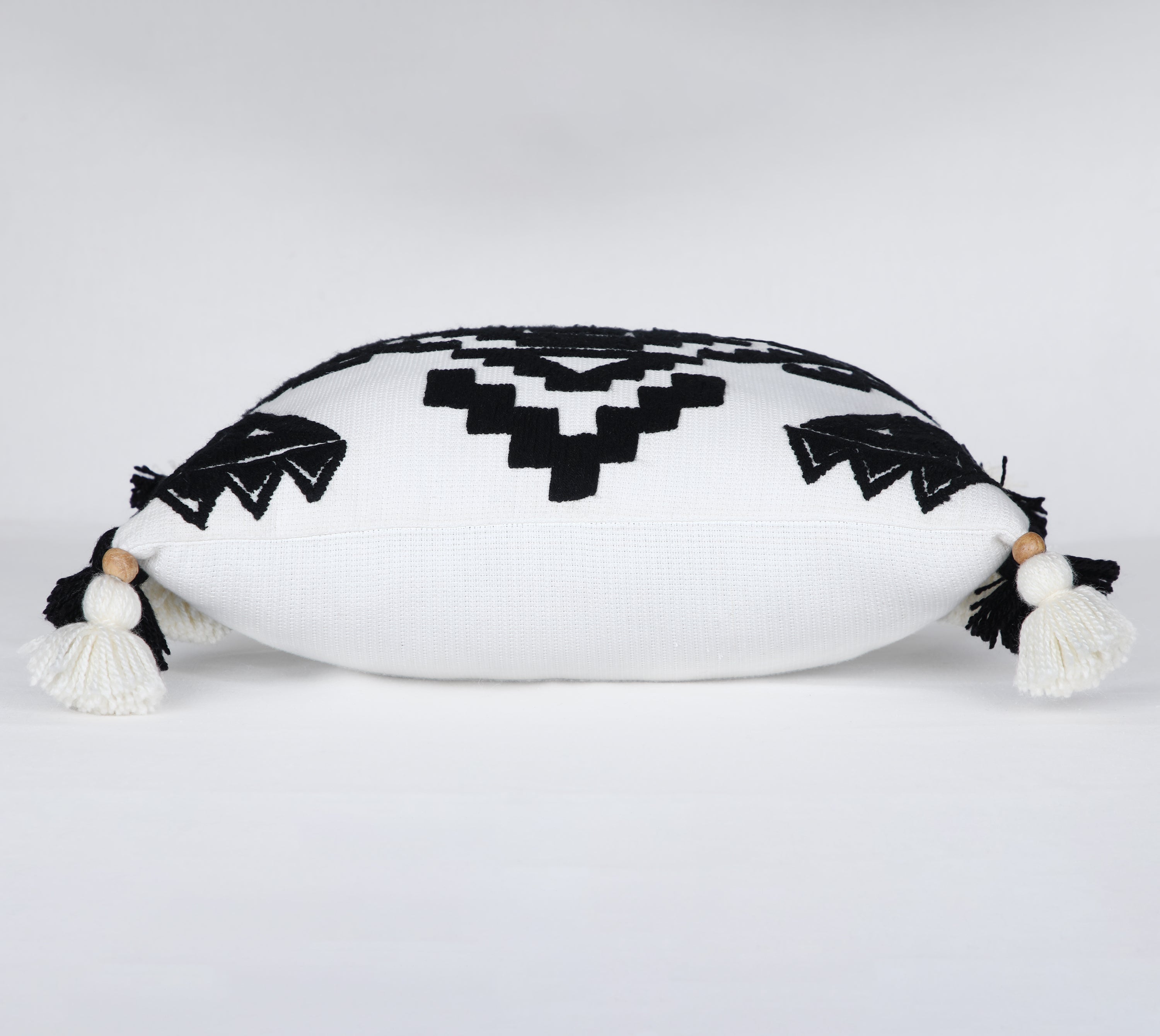 NAVAJO Off white Black Cotton Cushion Cover