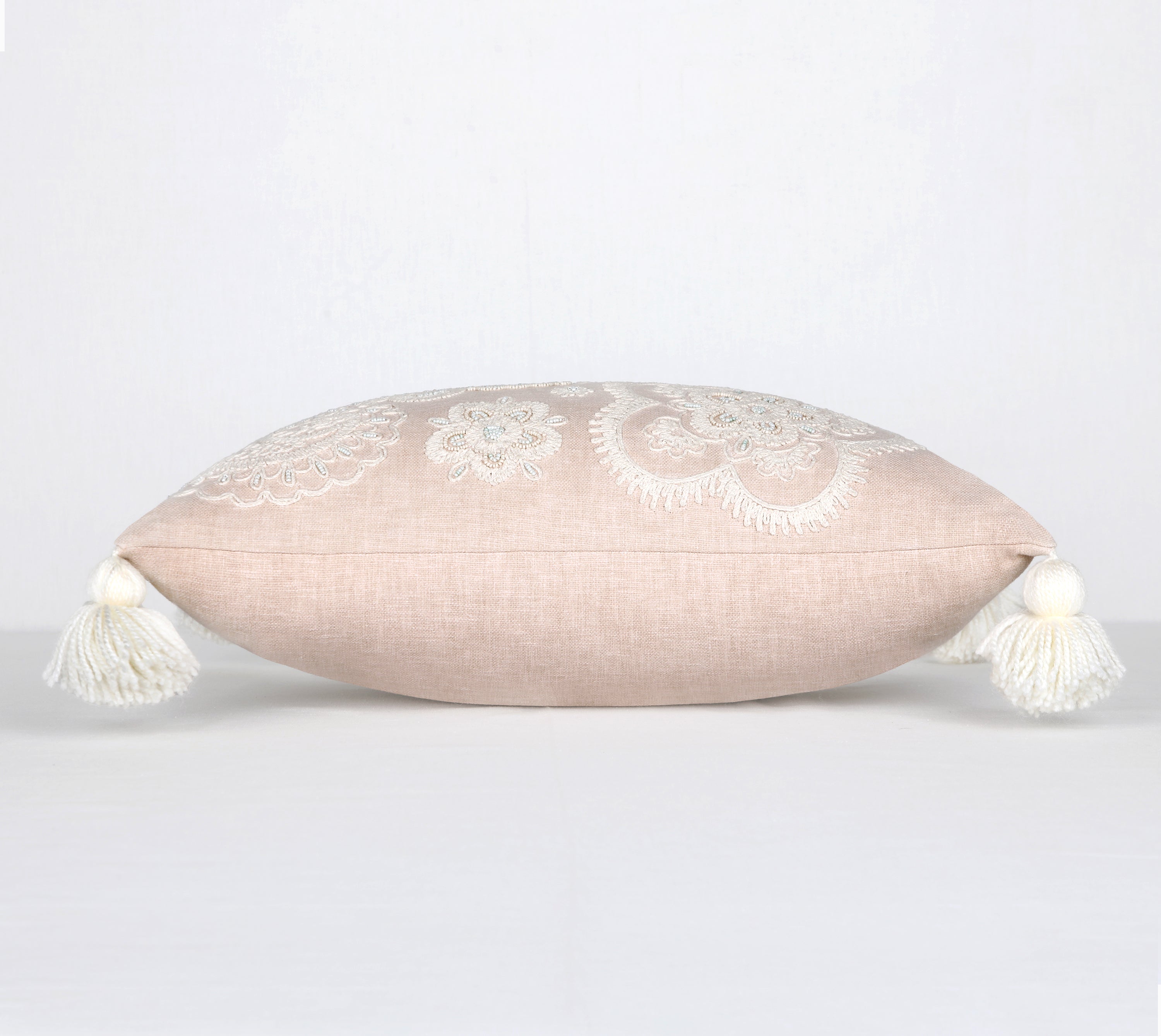 REGENT Peach Cotton Cushion Cover