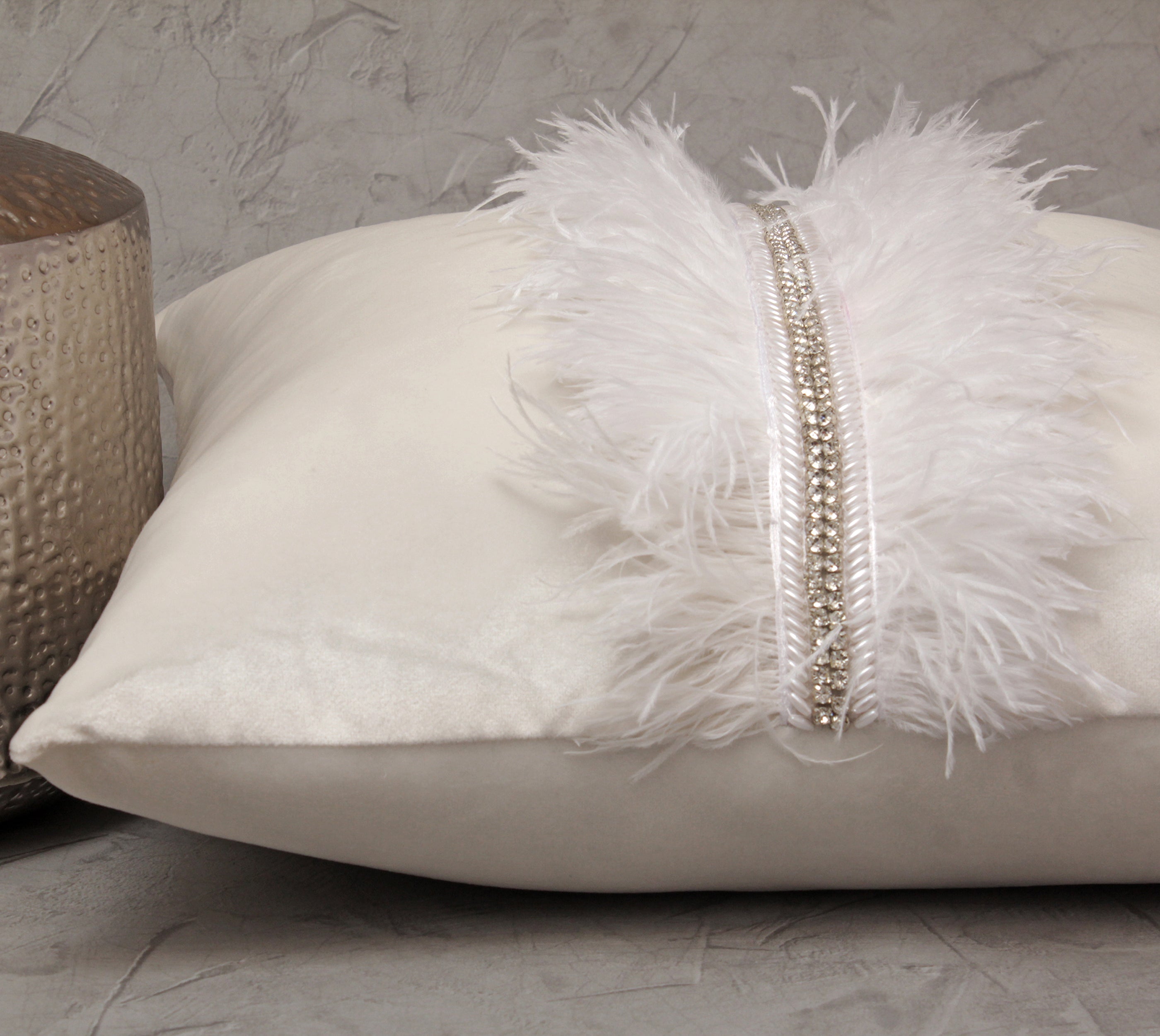 XENIA Off white Velvet Cushion Cover