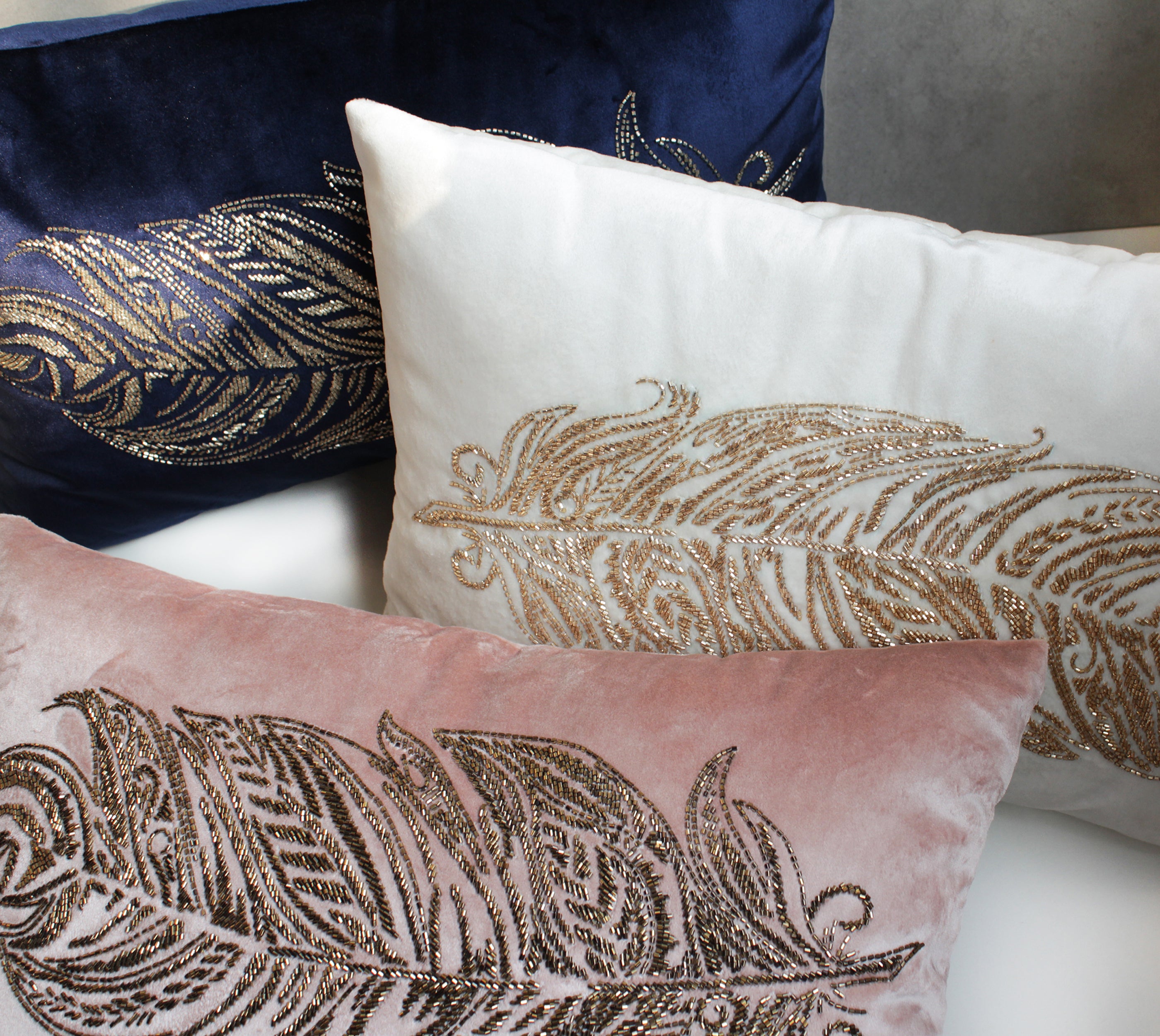 ORION Off white Velvet Cushion Cover