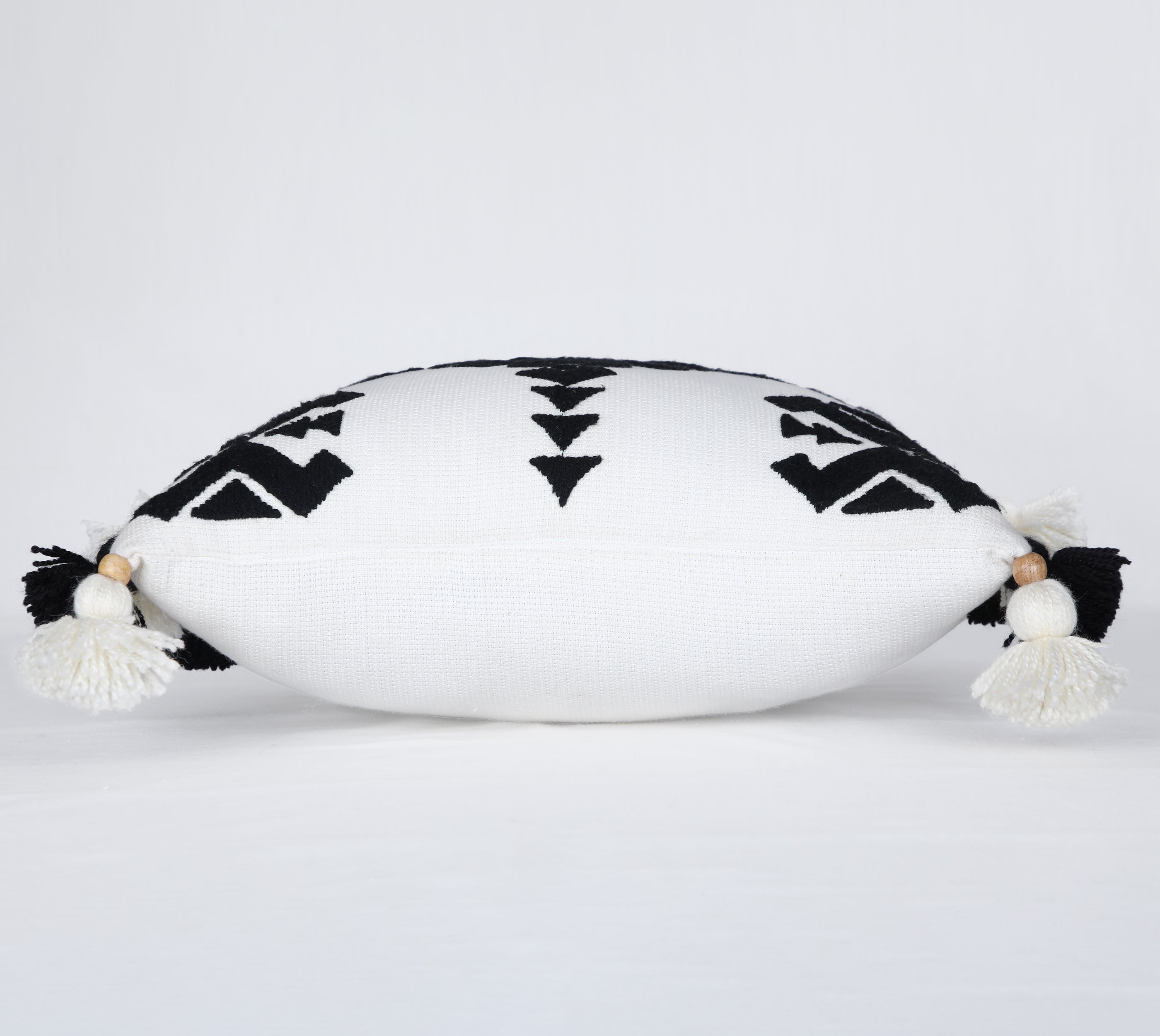 NAVAJO Off white Black Cotton Cushion Cover