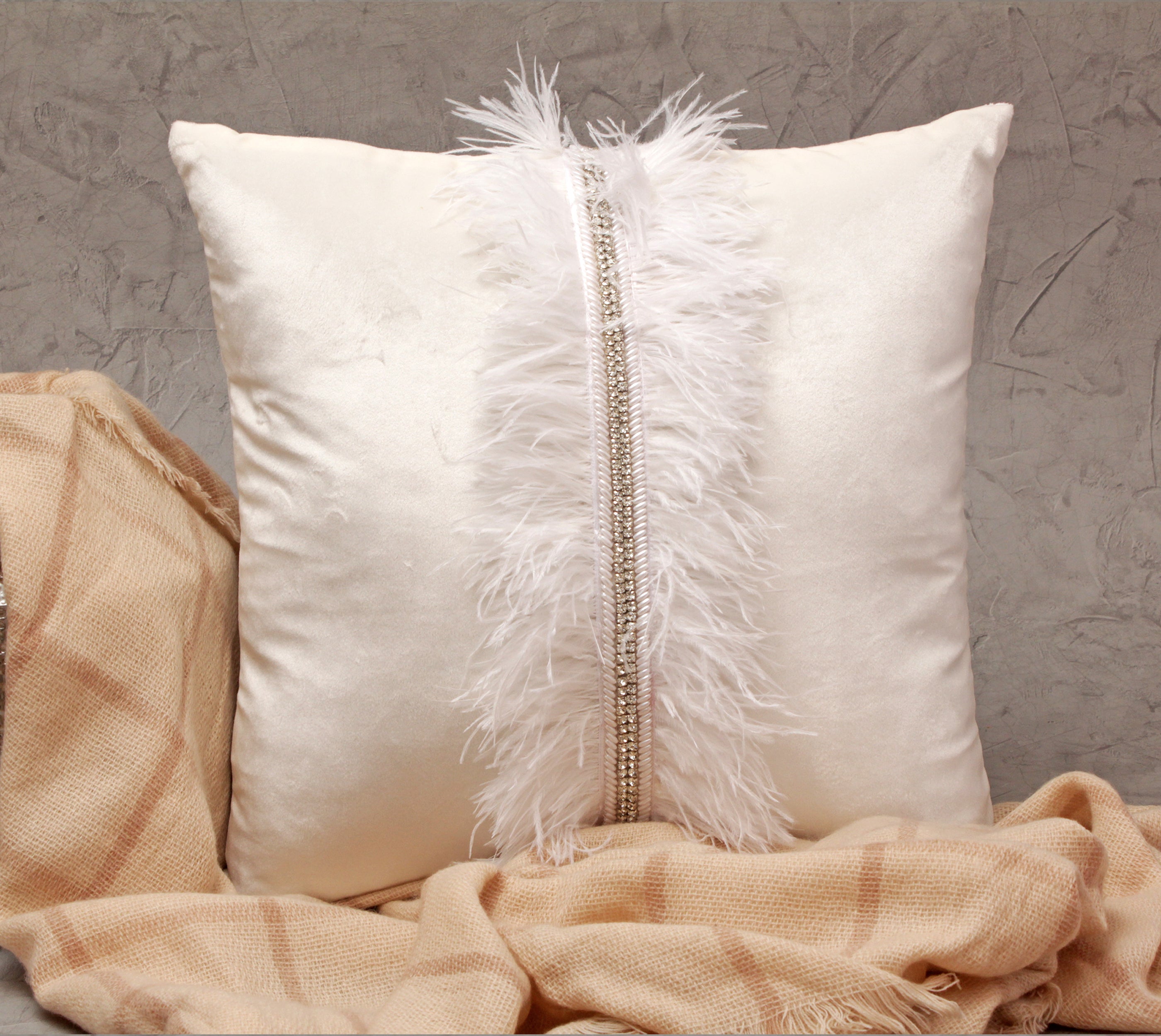 XENIA Offwhite and Silver  Feather  Cushion Cover